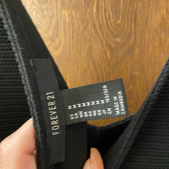 Ribbed black body con dress - Picture 5 of 6